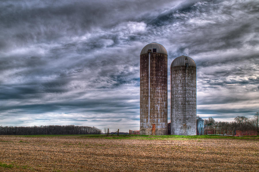 Twin Silos, Daysville, KY