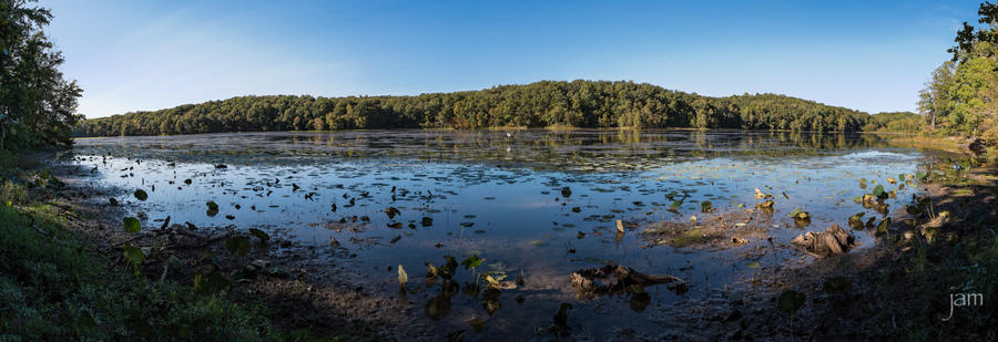 Hematite Lake