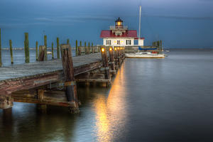 Lighthouse Dusk 0792-5